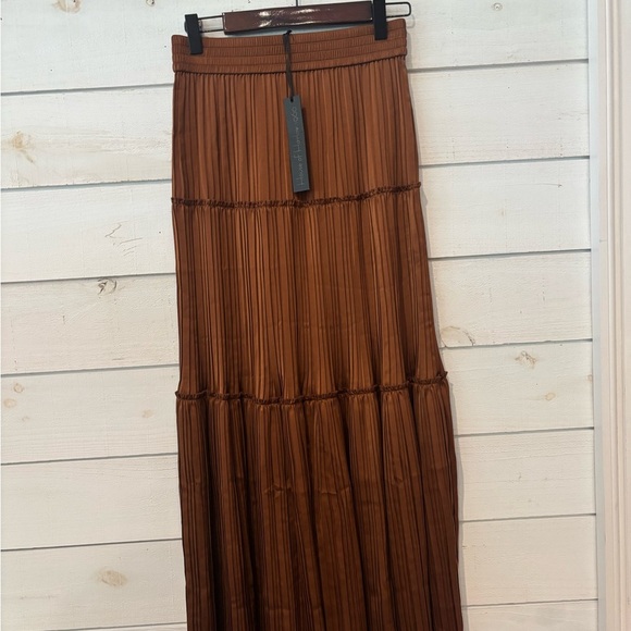House of Harlow 1960 NWT Rust Maxi Skirt in size XS - Picture 7 of 12